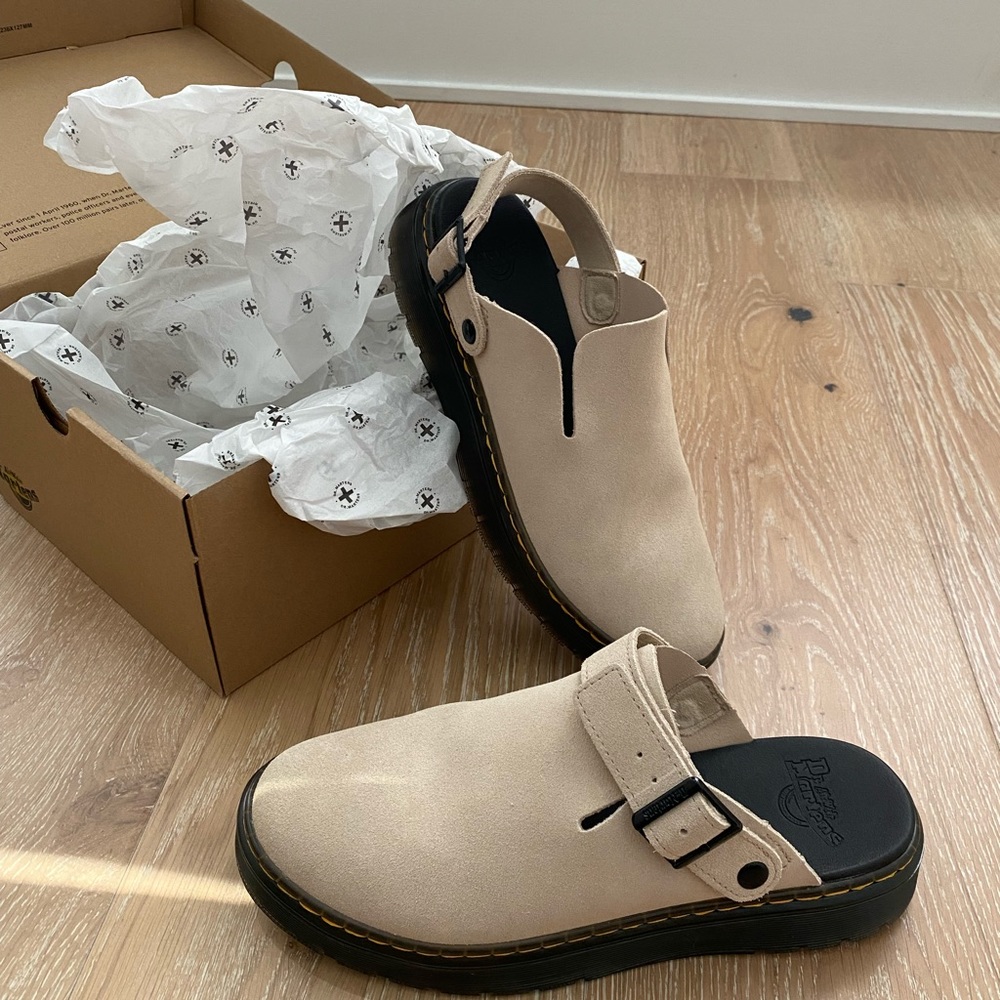 Dr. Martens Carlson suede mules